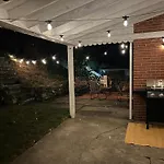 Eclectic 4Bed With Bbq-Firepit-Games-Secretgarden & 7 Mile To Downtown