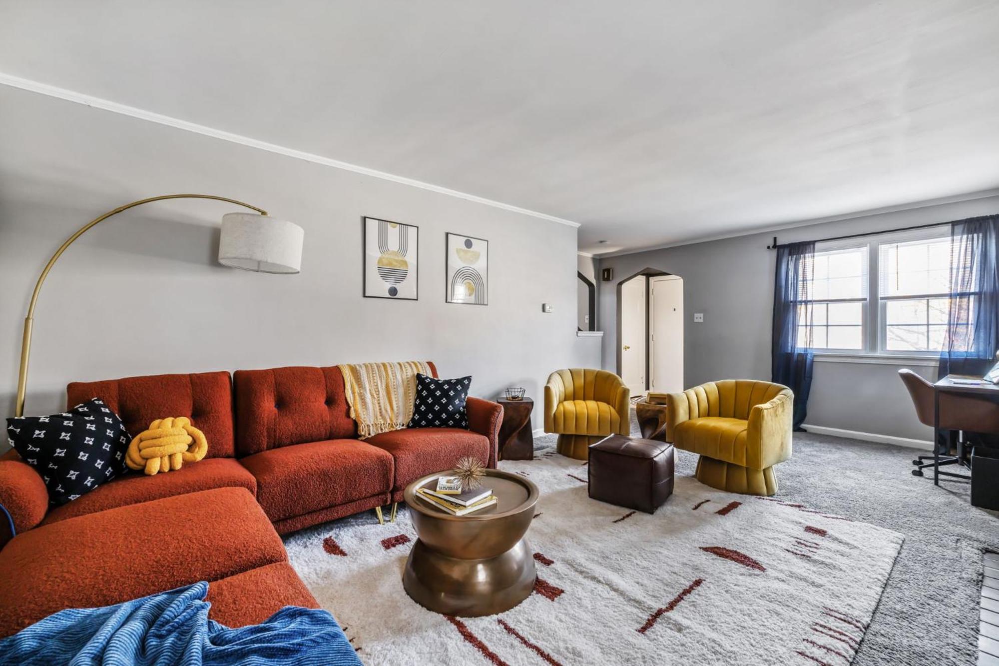 Сasa de vacaciones Eclectic 4bed With Bbq-firepit-games-secretgarden & 7 Mile To Downtown