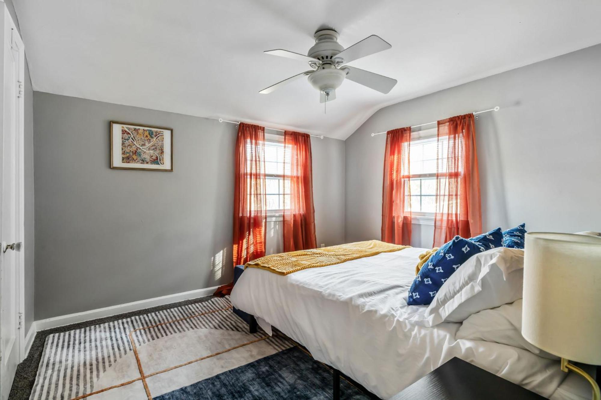 Eclectic 4bed With Bbq-firepit-games-secretgarden & 7 Mile To Downtown